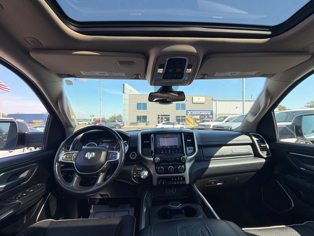 Used 2020 RAM 1500 Laramie AWD/4WD image 5
