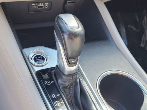 Used 2019 Nissan Altima 2.5 Platinum FWD image 19
