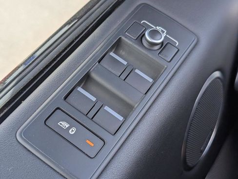 Used 2016 Land Rover Range Rover Sport Supercharged image 11