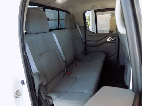 Used 2019 Nissan Frontier SV w/ Value Truck Package RWD image 27