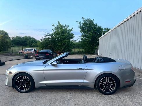 Used 2020 Ford Mustang Premium RWD image 13
