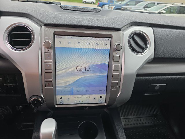 Used 2019 Toyota Tundra SR5 AWD/4WD image 30