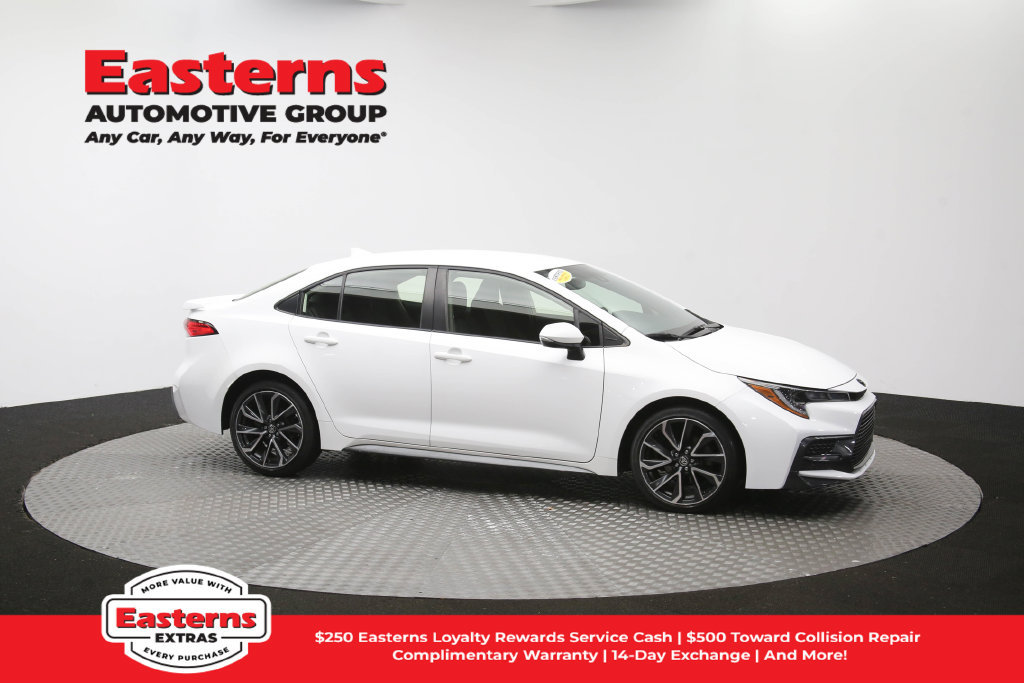 Used 2022 Toyota Corolla SE FWD image 45