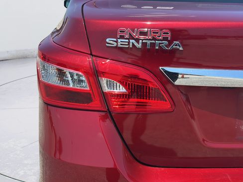 Used 2019 Nissan Sentra SV FWD image 39
