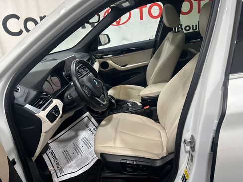 Used 2022 BMW X1 xDrive28i w/ Convenience Package AWD/4WD image 24