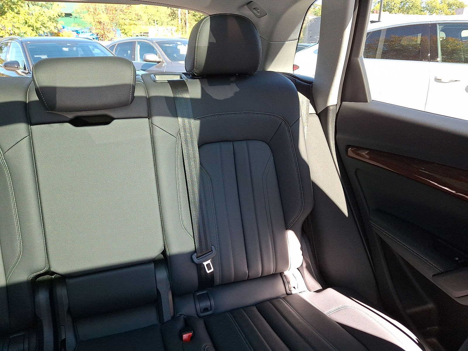 Certified 2023 Audi Q5 2.0T Premium Plus w/ Premium Plus Package AWD/4WD image 14