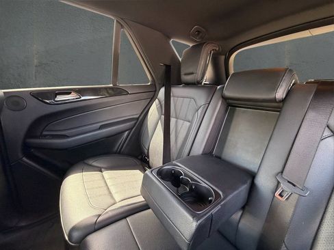 Used 2018 Mercedes-Benz GLE 350 4MATIC image 22