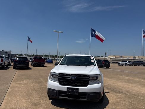 Used 2022 Ford Maverick XL w/ Equipment Group 100A Standard AWD/4WD image 4