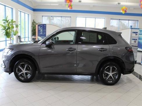 Used 2024 Honda HR-V EX-L image 8