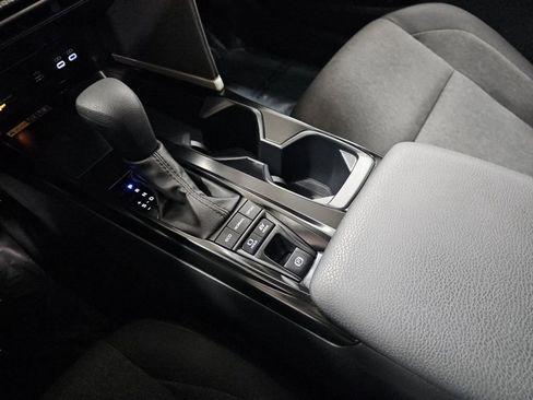 Used 2025 Toyota Camry LE FWD image 31