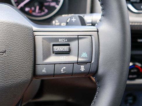 Certified 2026 Nissan Rogue SV FWD image 13