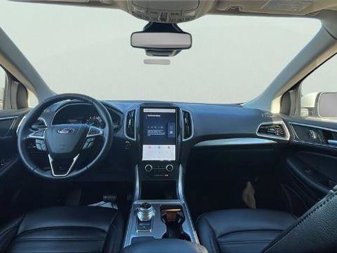 Certified 2023 Ford Edge ST-Line AWD/4WD image 9