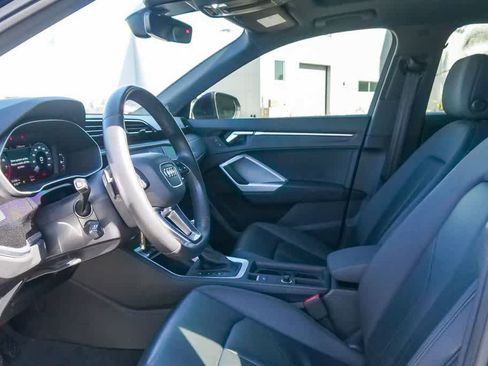 Used 2022 Audi Q3 2.0T Premium w/ Convenience Package image 17