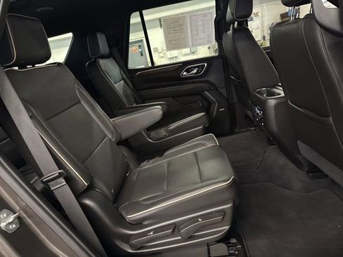 Used 2021 Chevrolet Tahoe Premier AWD/4WD image 26