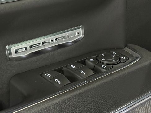 Used 2024 GMC Sierra 1500 Denali w/ Denali Reserve Package image 24