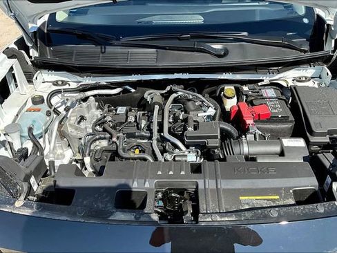 New 2026 Nissan Kicks SR w/ Cold Weather Package image 12