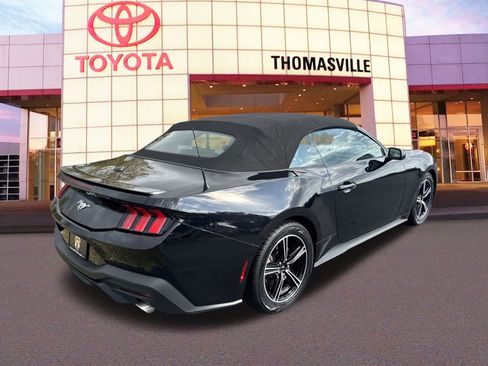 Used 2024 Ford Mustang Premium image 5