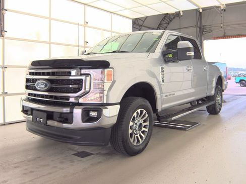 Used 2022 Ford F350 Lariat AWD/4WD image 1