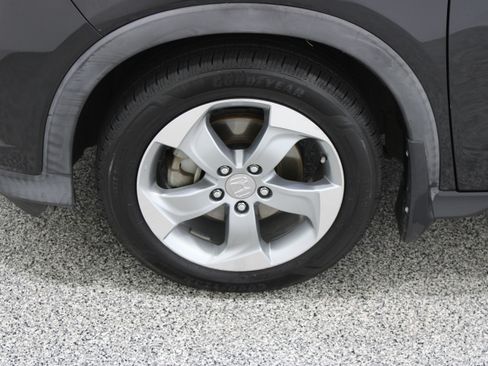 Used 2017 Honda HR-V LX image 11
