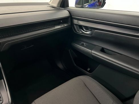 Used 2023 Honda CR-V EX image 10