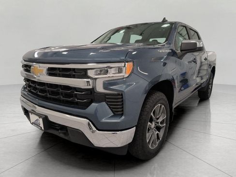 Used 2024 Chevrolet Silverado 1500 LT AWD/4WD image 13