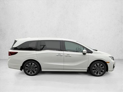 New 2026 Honda Odyssey Elite image 4