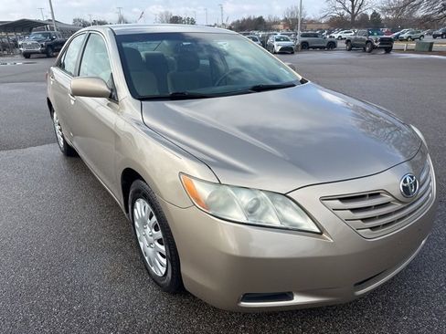Used 2009 Toyota Camry LE image 7
