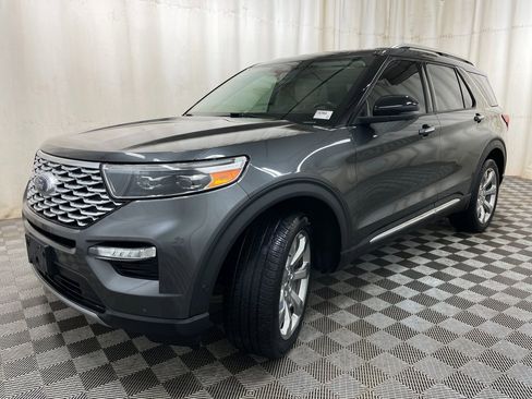 Used 2020 Ford Explorer Platinum image 24