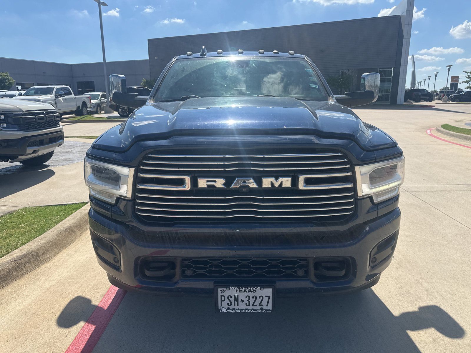 Used 2021 RAM 2500 Laramie AWD/4WD image 2