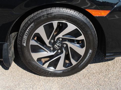 Used 2019 Honda Civic LX image 31