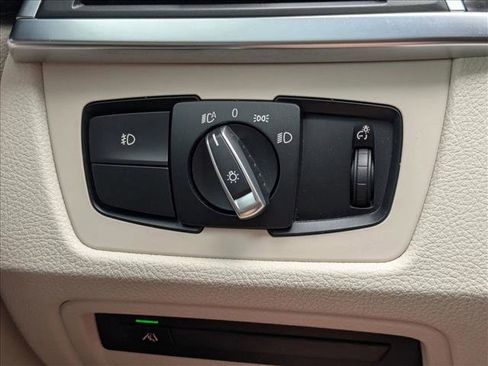 Used 2018 BMW 440i Convertible RWD image 11
