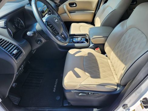 Used 2023 Nissan Armada Platinum w/ Captain's Chairs Package AWD/4WD image 9