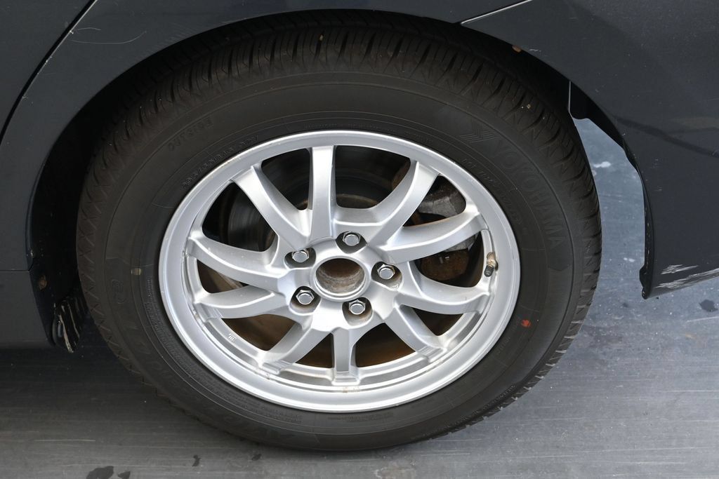 Used 2012 Toyota Prius V Two FWD image 13