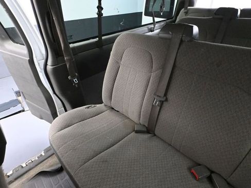 Used 2017 Chevrolet Express 3500 LT w/ LT Preferred Equipment Group image 37