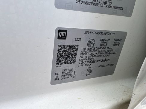 Used 2023 Chevrolet Silverado 1500 LT w/ Protection Package image 28