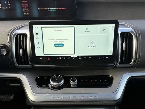 Certified 2025 Ford Expedition Max Platinum image 31