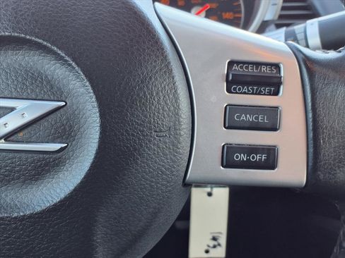 Used 2006 Nissan 350Z Touring image 15
