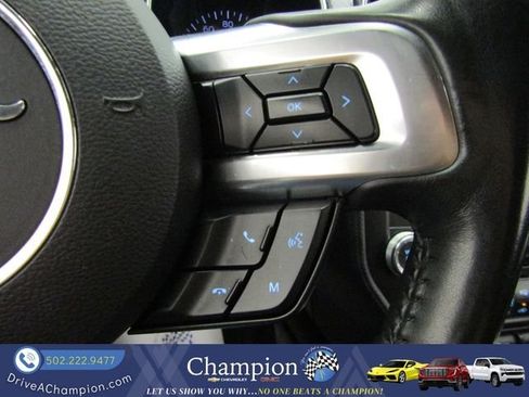Used 2018 Ford Mustang Coupe RWD image 20