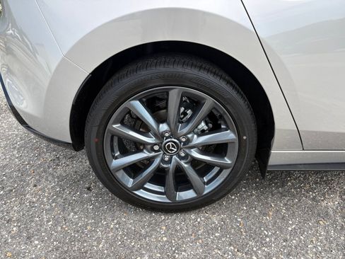 New 2026 MAZDA MAZDA3 s FWD image 23