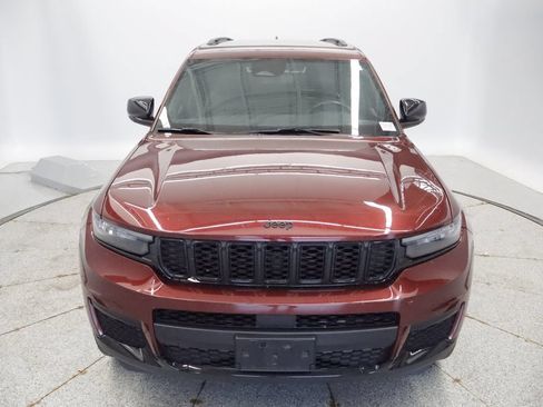 Certified 2021 Jeep Grand Cherokee L Laredo AWD/4WD image 3
