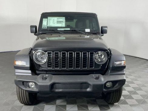 New 2025 Jeep Wrangler Sport S image 9