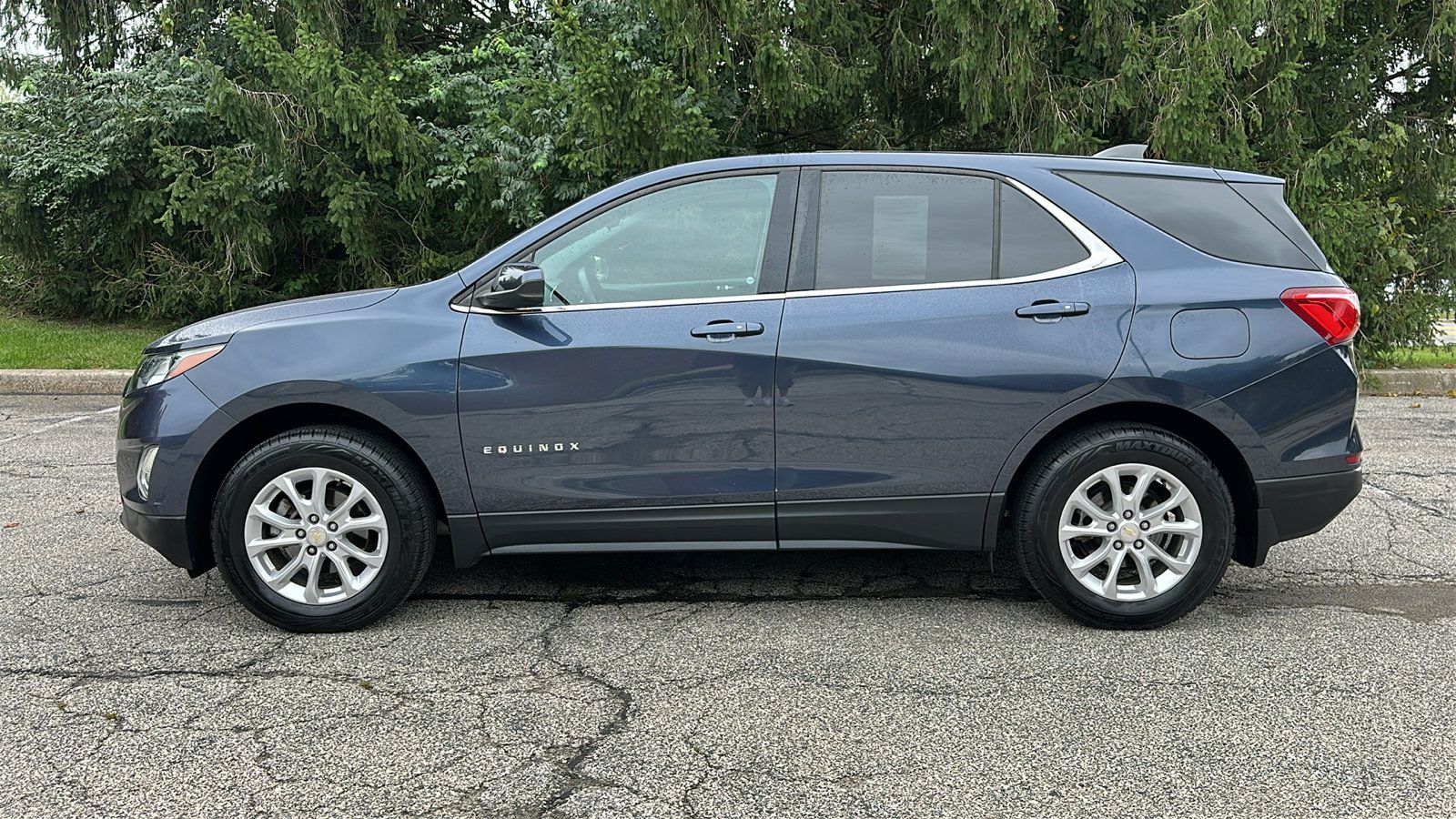 Used 2018 Chevrolet Equinox LT AWD/4WD image 27