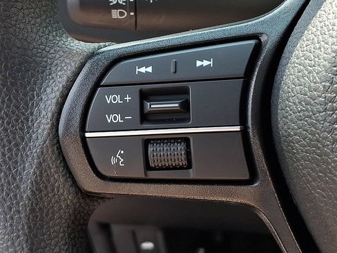 Used 2023 Honda Accord EX image 21