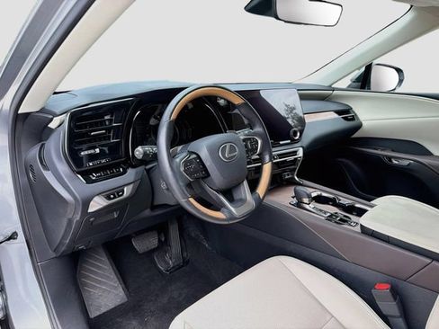 Used 2024 Lexus RX 350 Premium w/ Accessory Package (Z1) FWD image 26