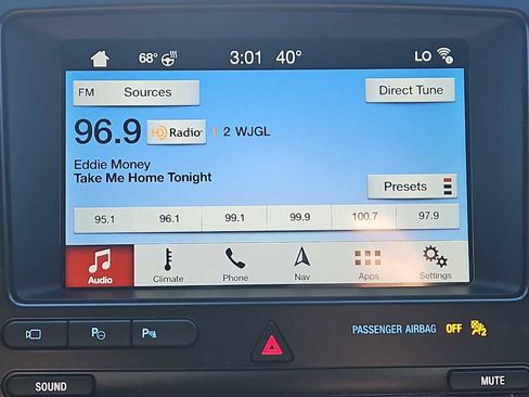 Used 2019 Ford Explorer Platinum image 12