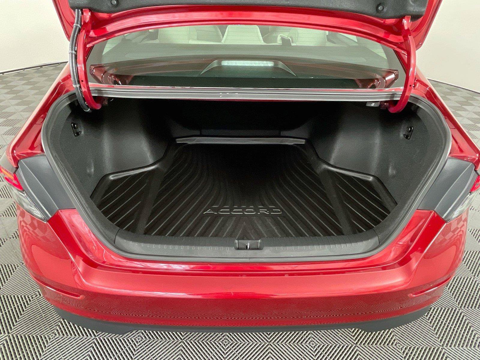 Certified 2025 Honda Accord LX image 27