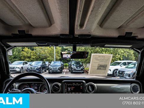 Used 2023 Jeep Gladiator Overland AWD/4WD image 42