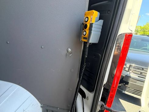 Used 2023 RAM ProMaster 2500 FWD image 23