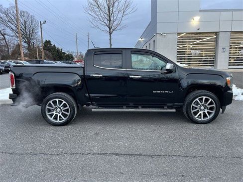 Used 2021 GMC Canyon Denali image 9