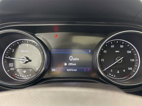 Used 2022 Buick Encore GX Essence w/ Experience Buick Package image 20